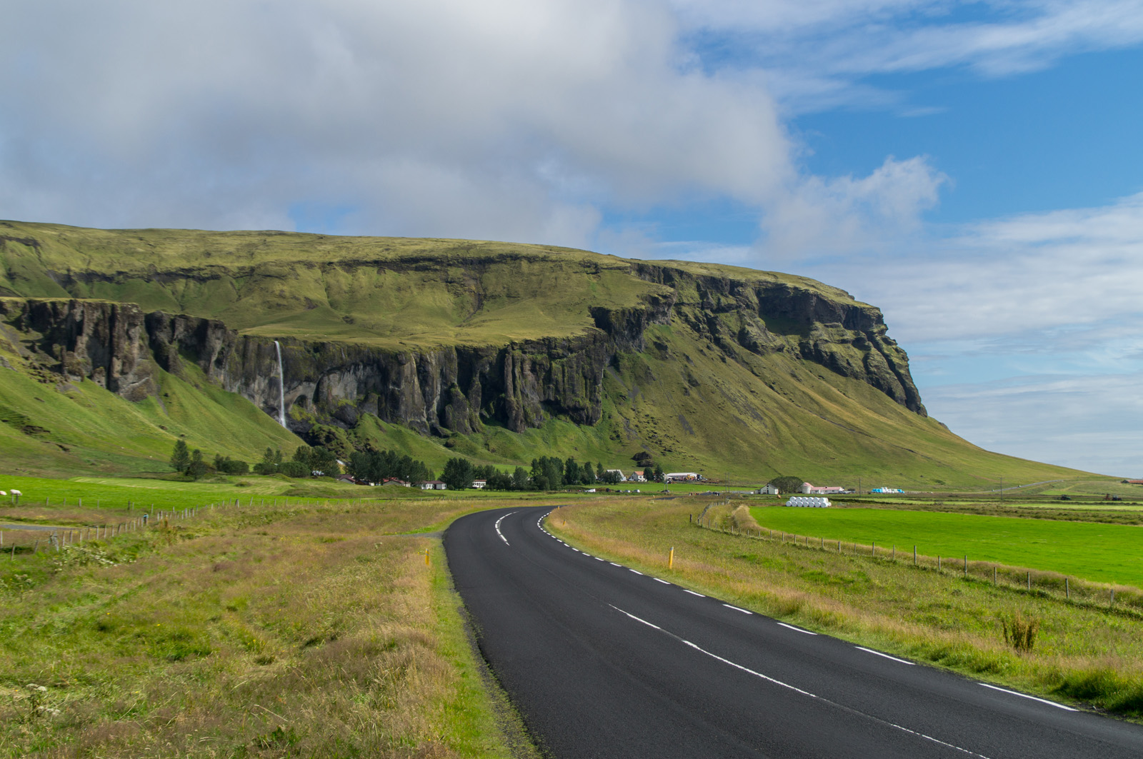 traumhaftes Panorama entlang der Ringstraße an Islands Südküste